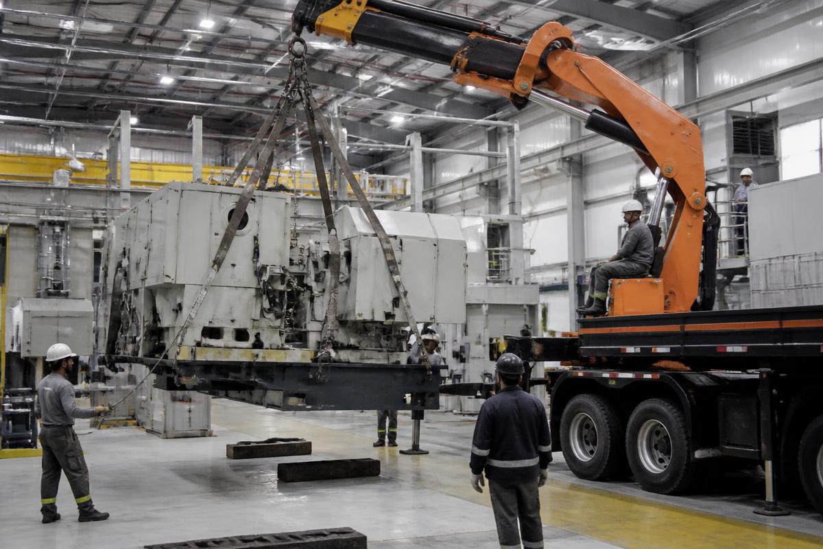 Imagem ilustrativa de remoções industriais